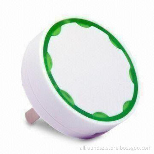 Mobile Phone Charger for Apple's iPhone with Output Current of 800mAh and 7V Voltage